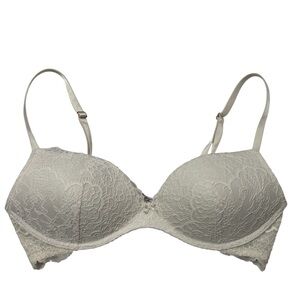 Victoria’s Secret white lace padded bra